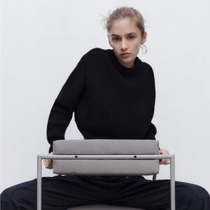 Zara Crop Sweater Woman Size S